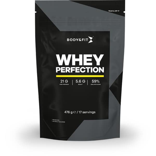 Body & Fit Whey Perfection - Proteine Poeder / Whey Protein - Eiwitpoeder met BCAA - Eiwitshakes - 476 gram (17 shakes) - Aardbei