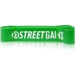 StreetGains® Weerstandsband Extra Strong - Resistance Band 25 tot 55 kg - Groen- Fitness Elastiek voor Calisthenics, CrossFit, Krachttraining & Pull-Ups