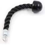 Triceps training met één arm aan een touw - krachttraining, optrekgrepen voor armen en biceps, ondersteunde optrekoefeningen, katroltraining, fitness, optrektouw