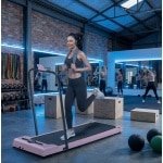 Treadmill 12 km/u Onder Bureau & Met Handvat -PowerWalk Pro SL9H - Walking Pad Loopband voor Thuis & Kantoor - Stil, Compact, 2-in-1 - 2,2 PK Motor - LED Display-Roze - Designbest