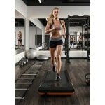 Treadmill RacePro 6% Helling - Loopband voor Thuis met 2,5 PK, App, Afstandsbediening, Bureau-Loopband, Max. 136 kg, Breed Loopvlak 40x90 cm, Multi-Runner Races & Trainingscursussen Designbest