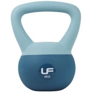 Urban Fitness kettlebell soft touch blauw 4kg voor krachttraining.