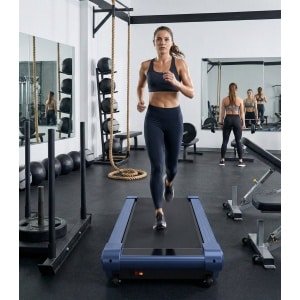 Walking Pad met Automatische Helling 14% - Slimme Onder-Bureau Loopband 1-6 km/u - Extra Groot Loopvlak - Stille Borstelloze Motor - App & LED Verlichting - Voor Thuis & Kantoor - Blauw - Designbest