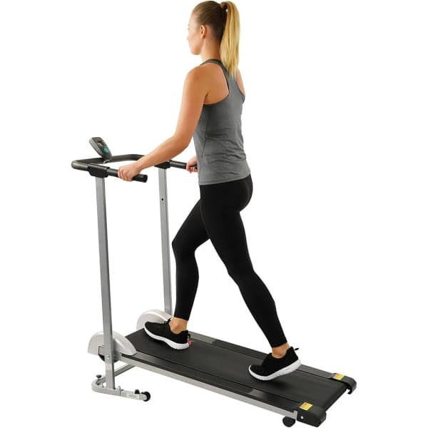 Compacte Opvouwbare Loopband voor Thuisgebruik - Handmatig Incline en Digitaal Display