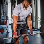 Straps voor krachttraining, fitness lifting straps, crossfit grips voor krachtsport, bodybuilding en crossfit, grippads fitness met 7 mm polskussen, ideaal voor zware gewichten, rood, M